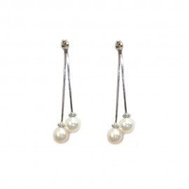 Orecchini in oro bianco 18kt 750% lunghi con perle