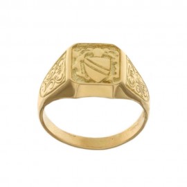 Yellow gold 18k 750/1000 shield man ring with sided decorations