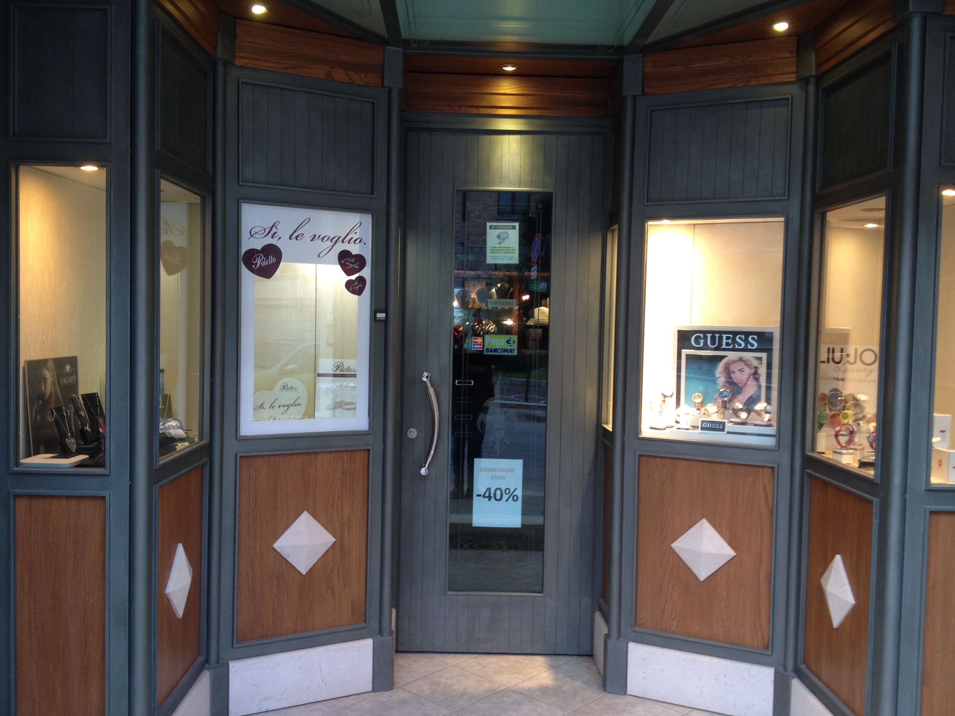 Jewellery Store